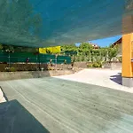 Awesome In With Wifi 아파트