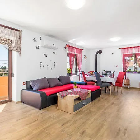 Awesome In With Wifi Apartment Viskovo