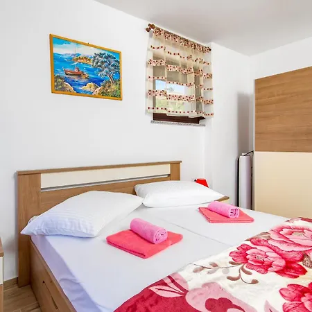 Awesome In With Wifi Apartment Viskovo